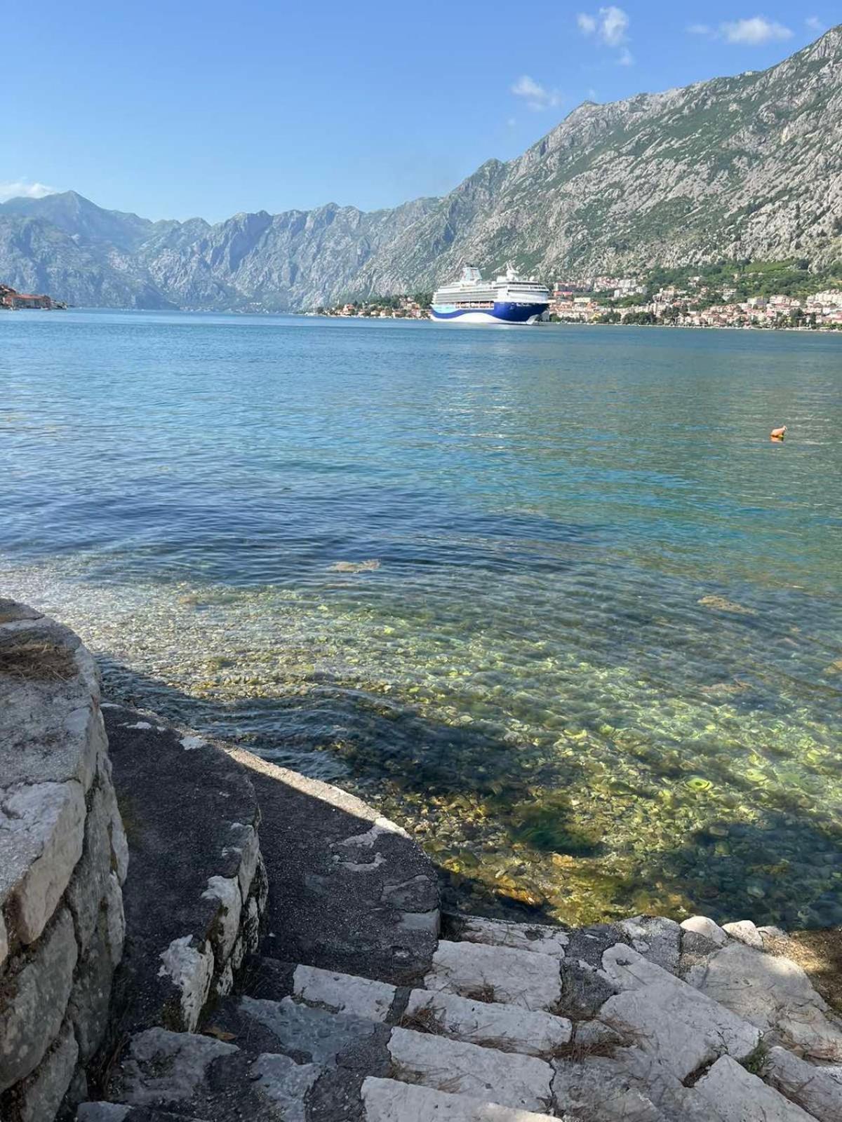 Asija Apartment Kotor Exterior foto